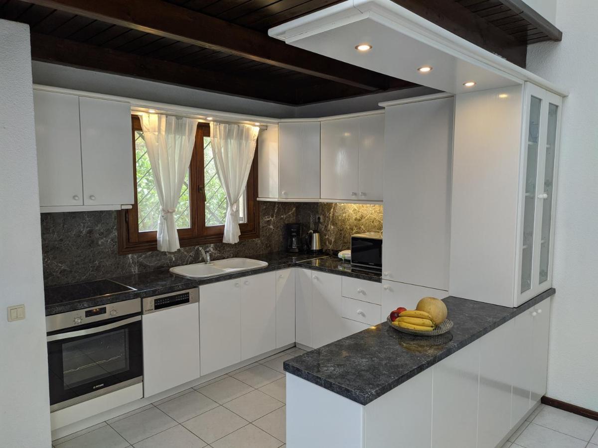 Sani Villa Maria Esterno foto
